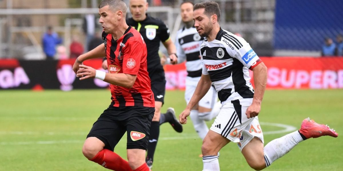 fk-csikszereda-miercurea-ciuc-fc-universitatea-cluj-superliga-superbet-04102025.jpg - Presa360