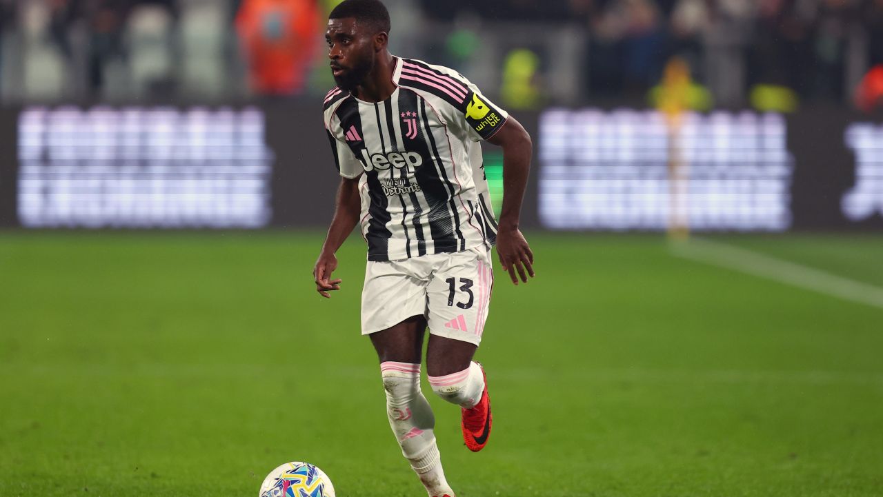 Fotbalistul de la Juventus, terorizat de ultrași: „Am stat două luni închis”