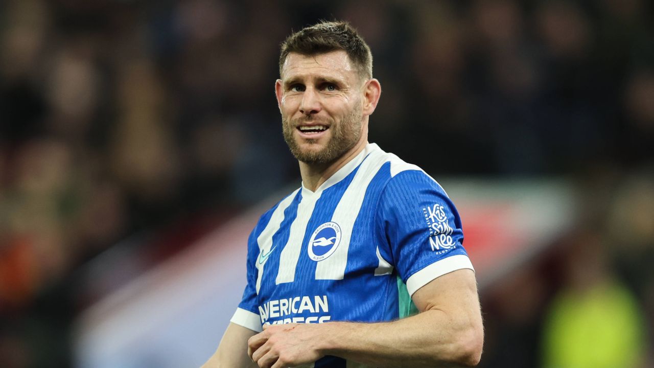 Aston Villa se impune în fața lui Brighton cu 1-0, consolidându-și locul în topul Premier League Aston Villa a obținut o victorie importantă în campionatul englez de fotbal, învingându-o pe Brighton cu 1-0, într-un meci care a fost transmis în exclusivitate pe VOYO