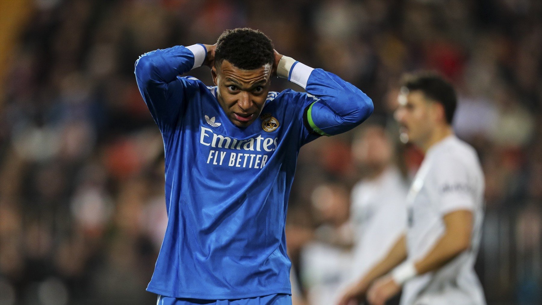 Kylian Mbappé, între triumf și dezamăgire pe Mestalla Kylian Mbappé a reușit să marcheze un gol decisiv pentru Real Madrid în victoria echipei sale împotriva Valenciei, în cadrul meciului disputat pe Mestalla