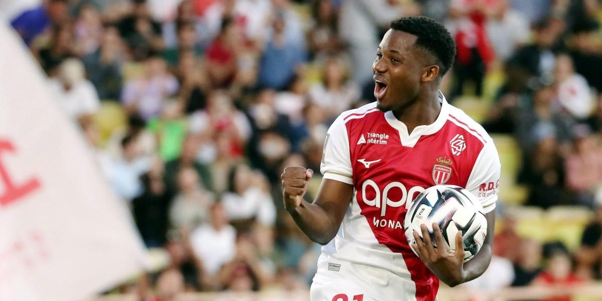 maxnewsspecialtwo361876.jpg - Presa360