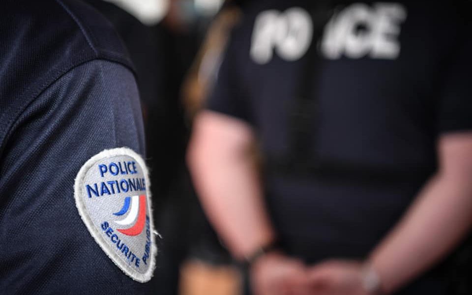 politie-franta-police.jpg - Presa360