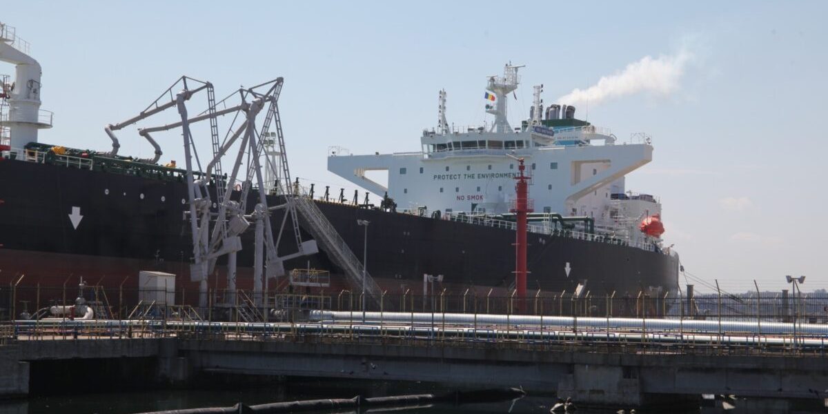 portul-constanta-remorchere-cargo-nave-vapoare-cereale-cale-ferate-port-dane-transport-containere-ma.jpeg - Presa360