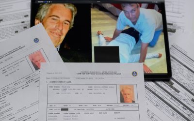 Deputații britanici au adoptat marți o rezoluție istorică, solicitând oficial desecretizarea dosarelor legate de numirea lui Andrew Mountbatten-Windsor în poziția de emisar comercial al Regatului Unit