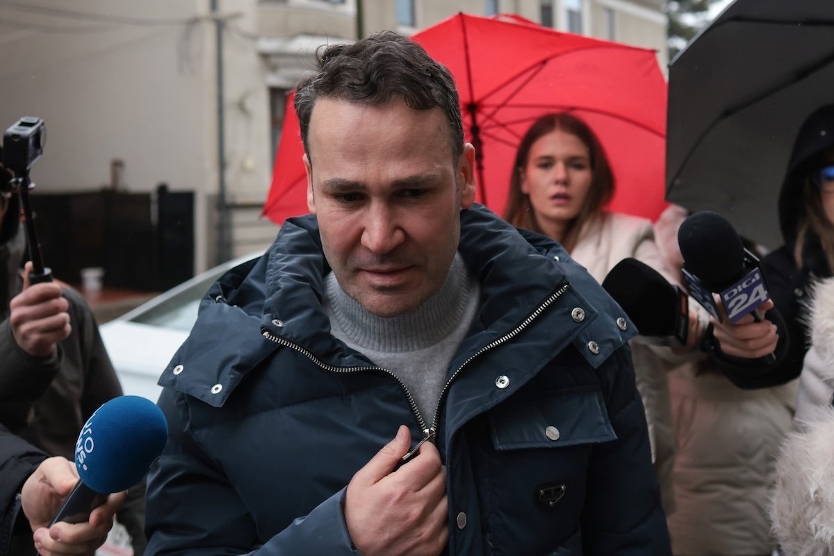 Primarul Sectorului 3, Robert Negoiță, ai pierdut temporar dreptul de a exercita funcția, în urma unui dosar de corupție deschis de DNA