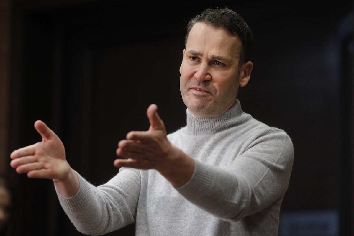 Primarul Sectorului 3, Robert Negoiță, a fost pus oficial sub acuzare de către Direcția Națională Anticorupție (DNA), fiind vizat pentru abuz în serviciu în legătură cu proiecte edilitare controversate