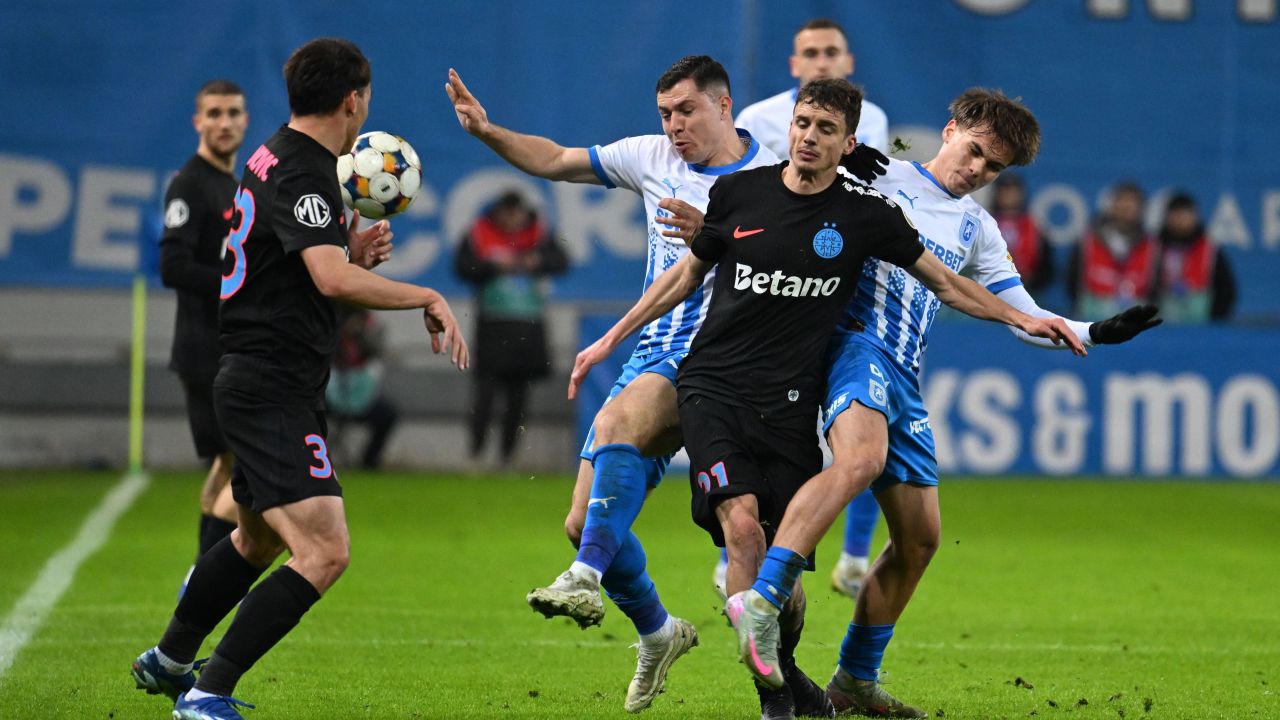 Universitatea Craiova – FCSB: Gol superb decide derby-ul, Bîrligea a fost ineficient.