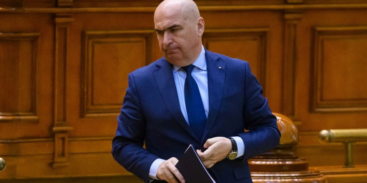 Ilie Bolojan s-a enervat când a fost întrebat de ceasul purtat: „Vă rog să nu mai mințiți, este ieftin”