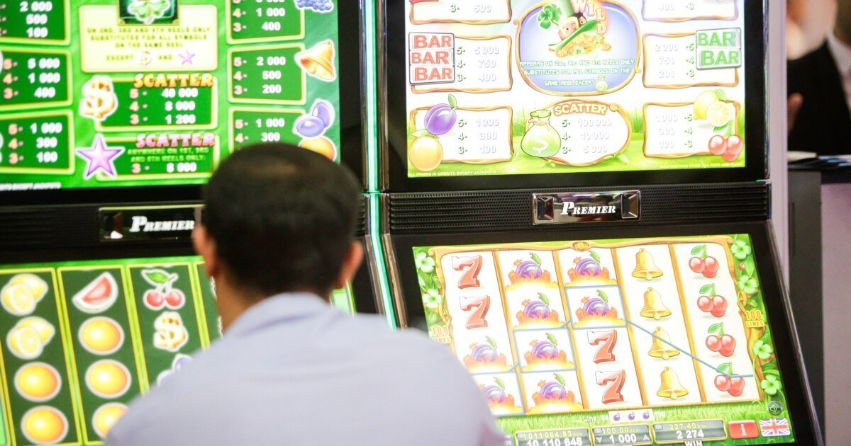 Dependența de jocurile de noroc, o problemă tot mai intens discutată în societatea românească, devine un flagel care afectează viețile a milioane de oameni