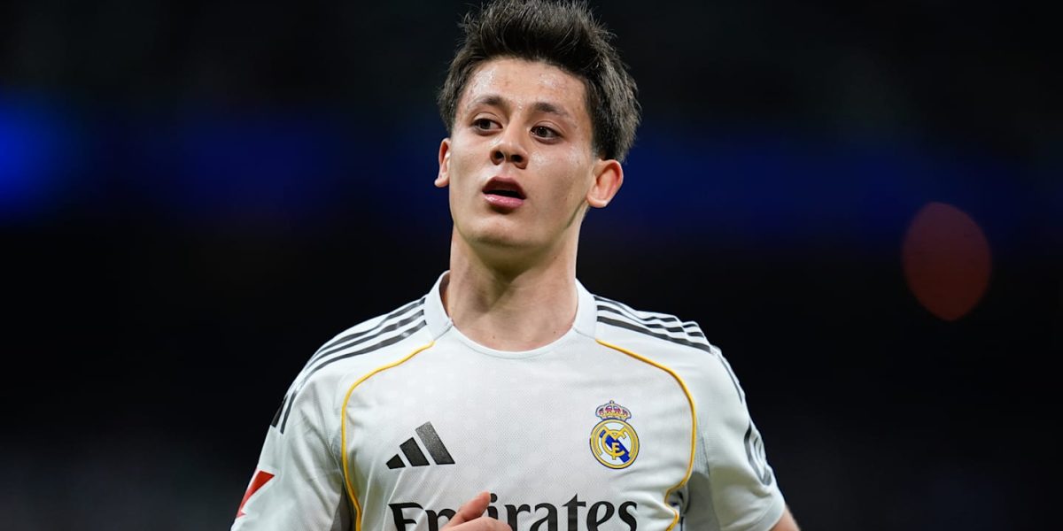 Arda Güler, revelația sezonului la Real Madrid: produsul surpinzător al unei echipe blazate de accidentări Sezonul actual al Real Madrid devine unul dintre cele mai complicate din ultimele decenii, fiind marcat de valuri infinite de accidentări