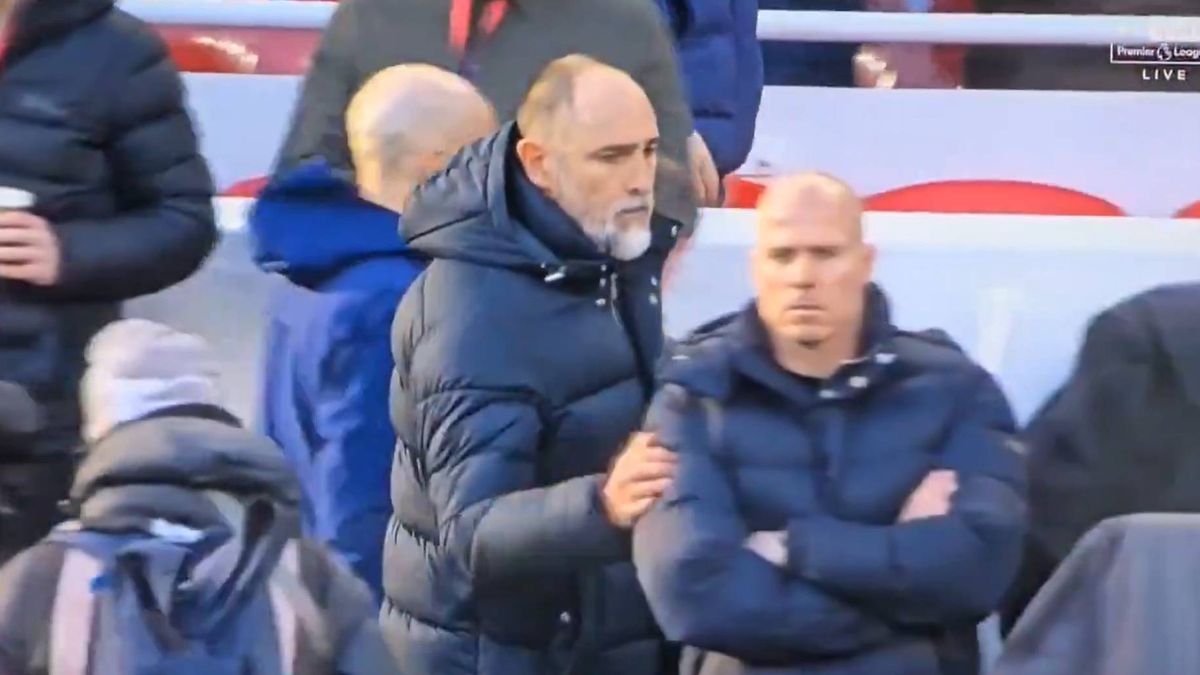 Igor Tudor a confundat pe nedrept pe Allan Dixon cu Arne Slot, înaintea meciului Tottenham-Liverpool Antrenorul interimar al echipei Tottenham Hotspur, Igor Tudor, a stârnit controverse înaintea meciului de duminică cu Liverpool, după ce a avut o gafă stânjenitoare