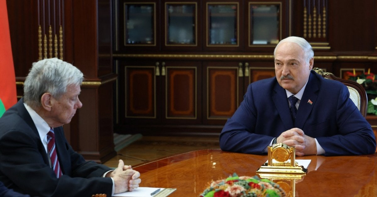 Dinamica relațiilor diplomatice între Washington și Minsk se accentuează, în contextul întâlnirilor recente ale reprezentantului SUA pentru Belarus Într-un cadru de tensiune și încercări de dialog, Statele Unite ale Americii continuă să își adapteze abordarea față de Belarus, o țară cu o poziționare geopolitică delicată și un regim politic contestat