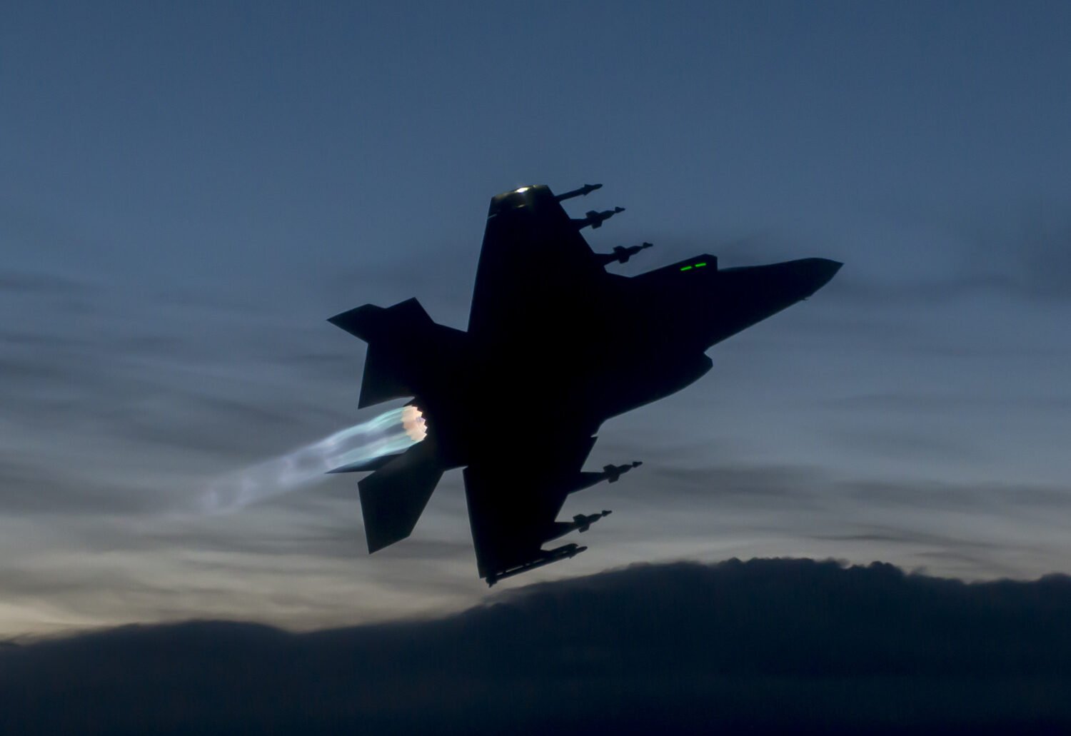 Iranul afirmă că a doborât un avion american F-35 considerat „indestructibil”