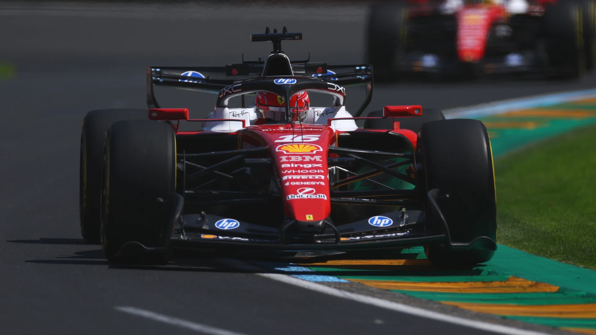 Charles Leclerc a stabilit cel mai bun timp în prima sesiune de antrenamente libere a sezonului 2026 de Formula 1, demonstrând puterea noii Ferrari pe circuitul de la Albert Park din Melbourne