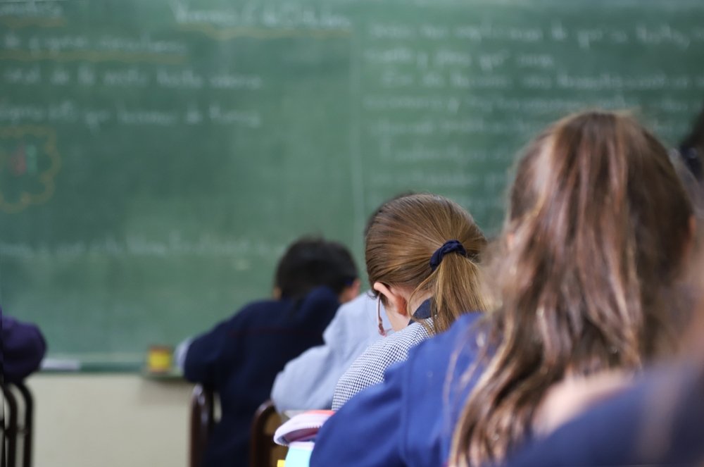 Elevii claselor a XII-a au susținut astăzi, 25 martie, proba la alegere din cadrul simulării Bacalaureatului 2026, iar geografia s-a dovedit a fi una dintre disciplinele preferate, în special de elevii de la profil uman
