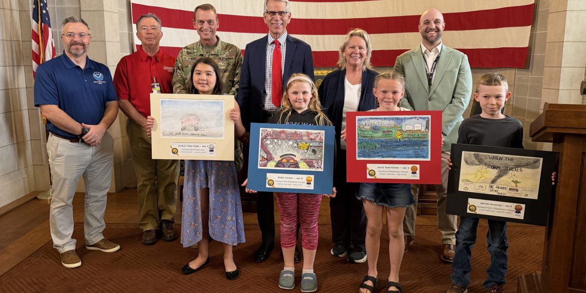 Nebraska celebrează Săptămâna Conștientizării Dezastrelor Naturale, un eveniment menit să reamintească comunităților despre importanța pregătirii și alertării în fața fenomenelor meteorologice violente