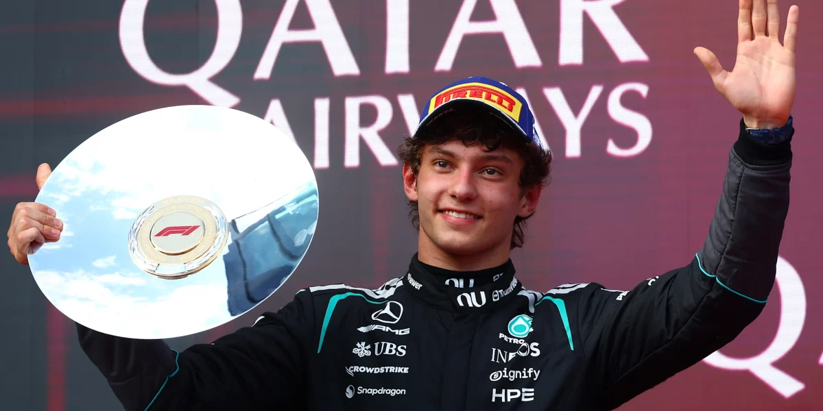 Kimi Antonelli a obținut al doilea loc la Marele Premiu al Australiei pentru Formula 1, după un weekend plin de provocări și circumstanțe neprevăzute