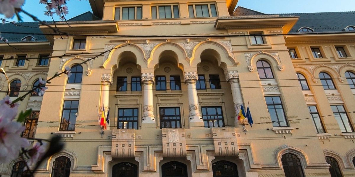 Primăria Capitalei planifică o restructurare profundă a administrativii din domeniul public, propunând înființarea unei noi entități, Administrația Domeniului Public a Municipiului București, care va centraliza și coordona diverse servicii de gestionare a spațiilor verzi, parcurilor, lacurilor și cimitirelor