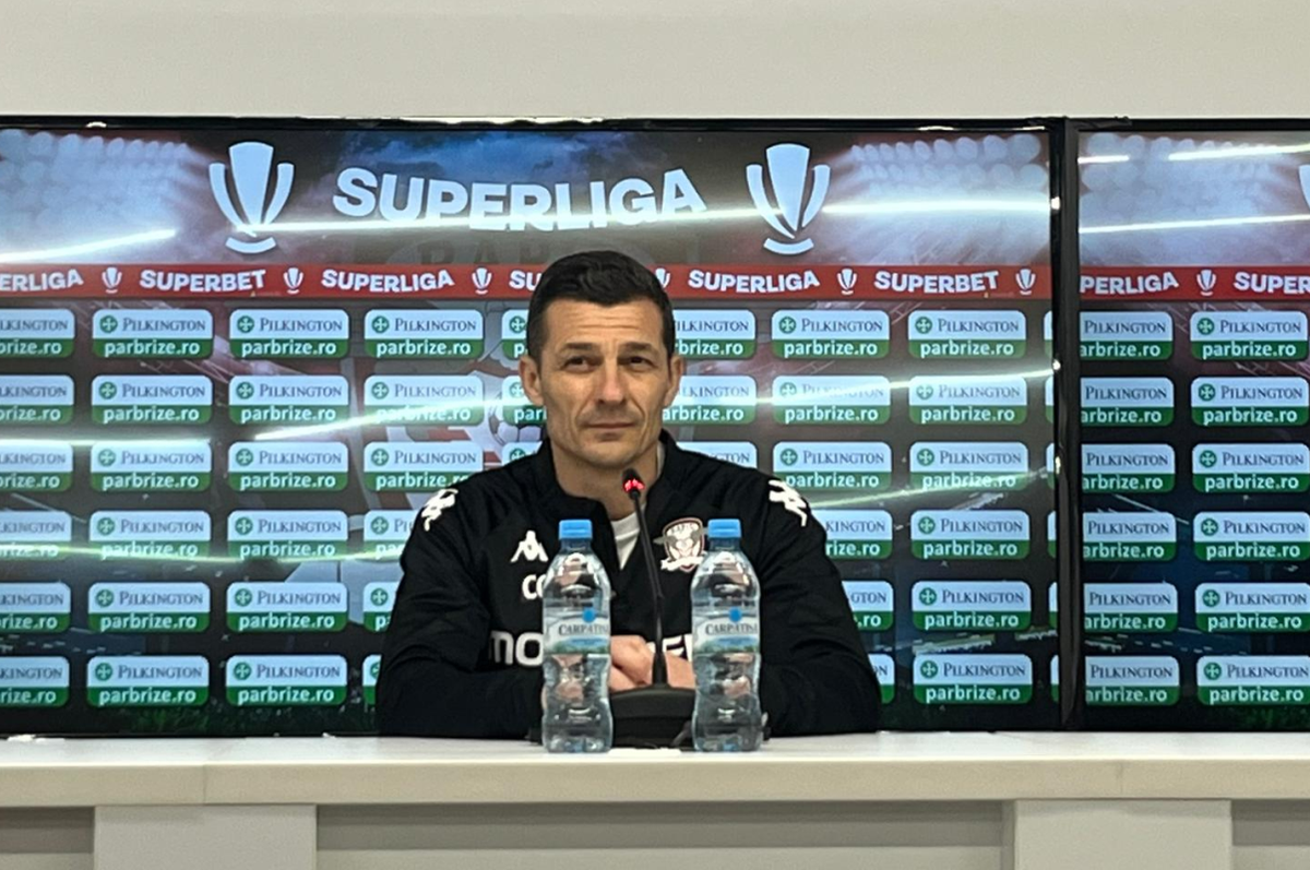 Rapid primește duminică, 8 martie, vizita liderului din Superliga, Universitatea Craiova, într-un meci cu miză majoră pentru ambele echipe