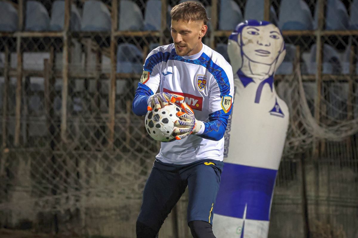 Ionuț Radu, portarul principal al echipei naționale de fotbal a României, a fost adus în țară marți după-amiaza, după o venerabilă călătorie de la Madrid, unde evoluează pentru Celta Vigo