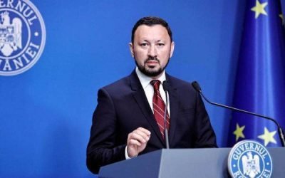 Fostul ministru al Mediului, Mircea Fechet, a lansat un avertisment adresat conducerii Partidului Național Liberal (PNL), într-un moment în care scena politică românească pare tot mai fragilă și tensionată