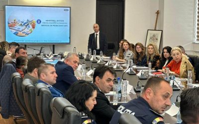 Ion-Claudiu Teodorescu, secretarul general al Ministerului Justiției, a participat marți, 20 martie, la evenimentul de prezentare a raportului de activitate al Serviciului de Probațiune Gorj pentru anul 2025, reafirmând angajamentul instituției în modernizarea și eficientizarea sistemului de reintegrare socială a persoanelor condamnate