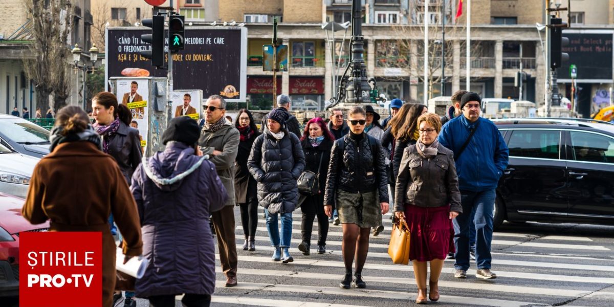 Vremea în România, în această dimineață, aduce variații semnificative de la o zonă la alta, cu condiții atmosferice diferite de la coastă până în zonele montane