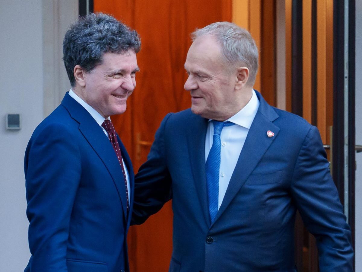 Nicușor Dan, în Polonia, discuții cu premierul Donald Tusk