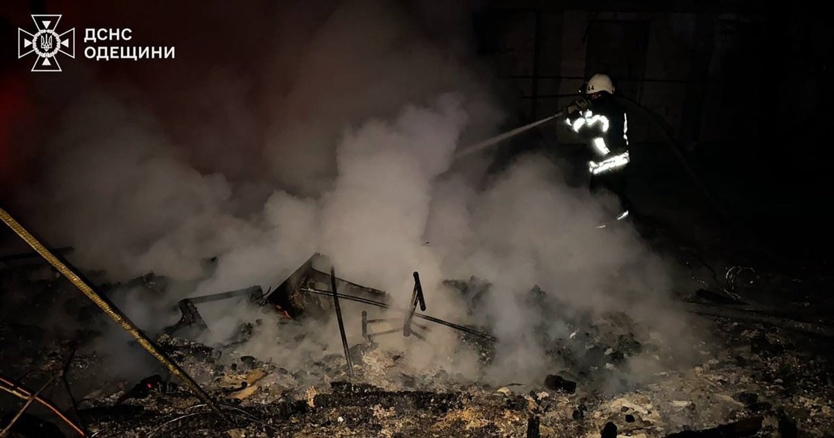 Noaptea de 17 martie a adus un nou val de teroare pentru Ucraina, bombardată de un asalt susținut al Rusiei, care a lansat un număr record de drone de atac