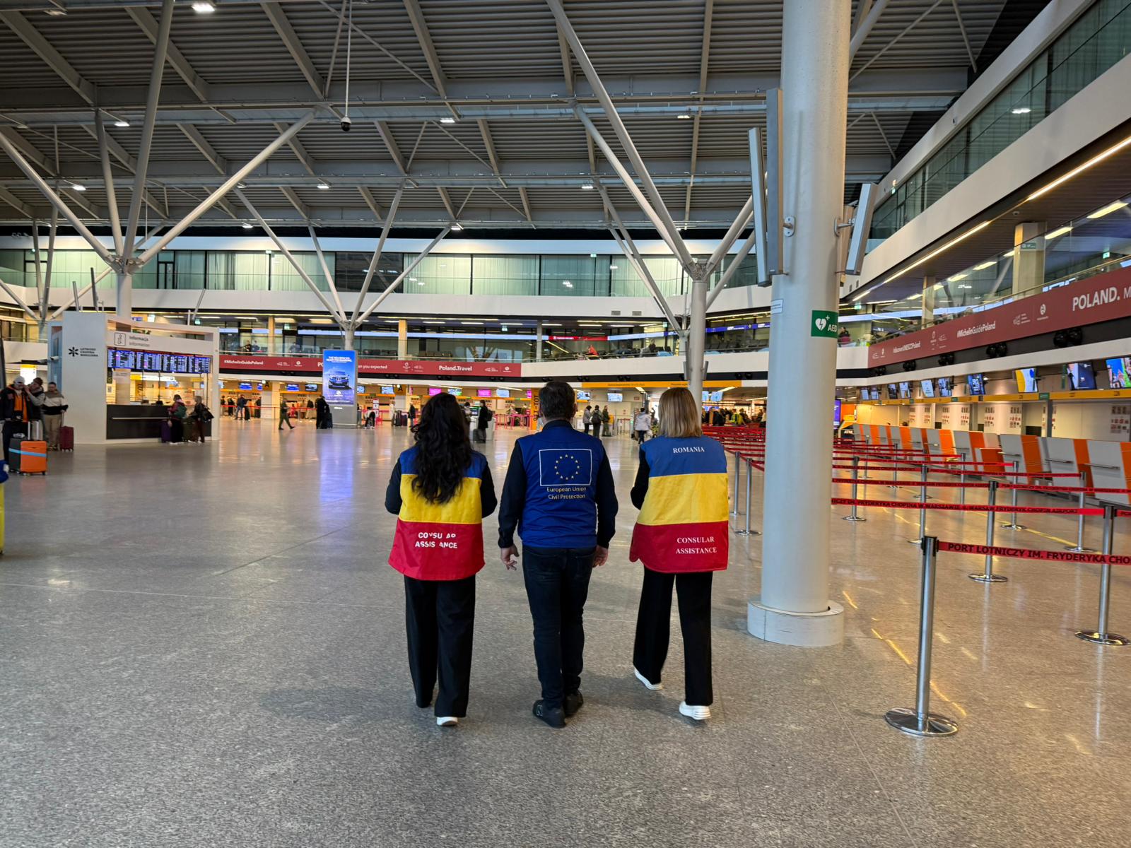 Zboruri de evacuare din Oman, finanțate de UE, aduc primii români acasă O misiune umanitară de amploare s-a încheiat luni dimineață pe Aeroportul Otopeni, unde au aterizat două zboruri speciale de evacuare, operare în cadrul mecanismului rescEU al Uniunii Europene