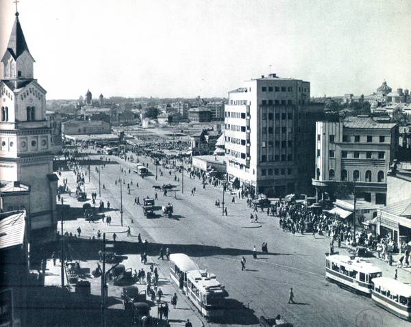 Bun venit în primăvară, în orașul care nu doarme: evenimente, muzică și cultură în București Primăvara a sosit timid în Capitală, iar cu ea renaște și energia culturală a orașului