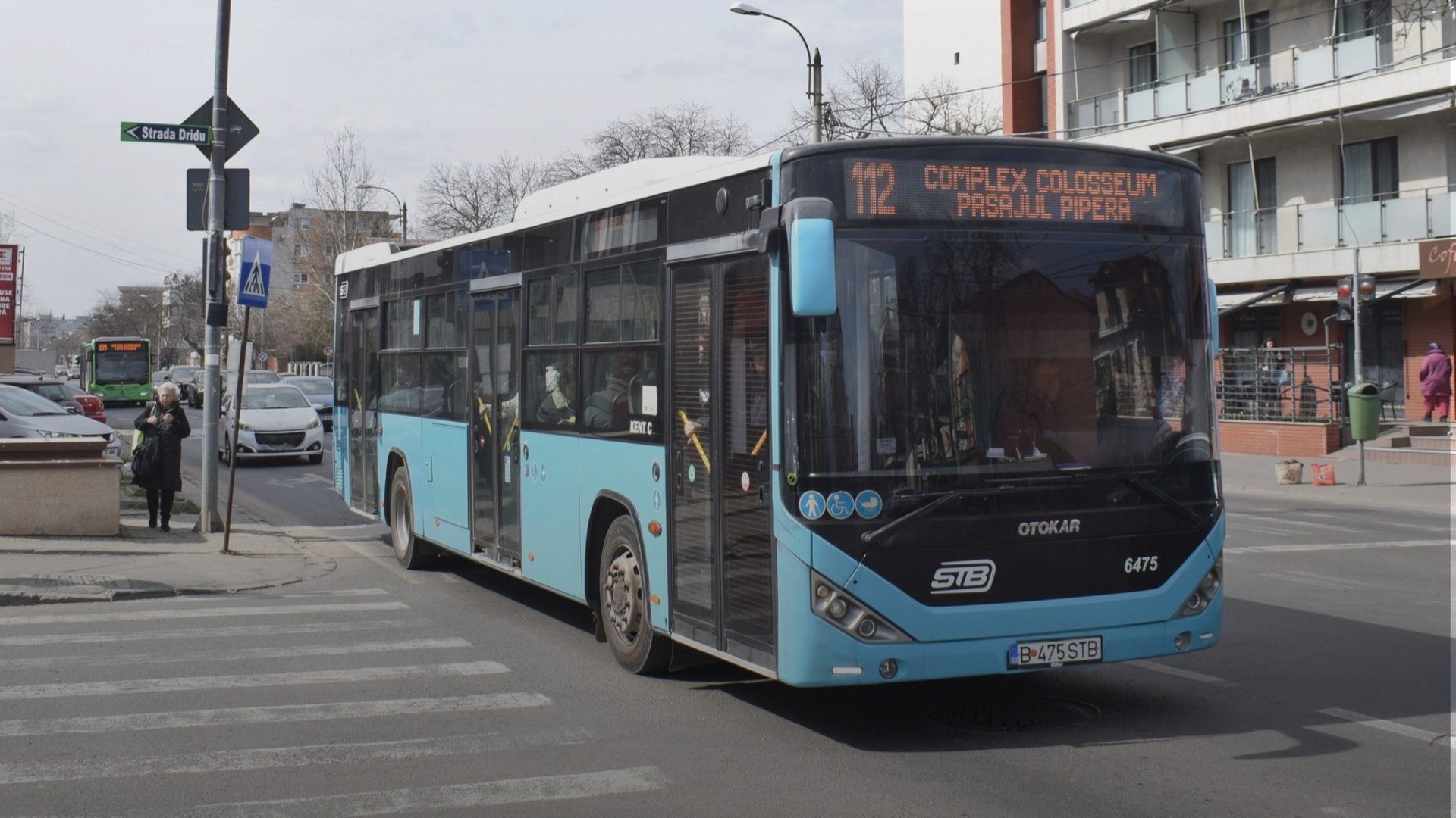 Stația „Combinatul Fondului Plastic” revine la amplasamentul inițial, după finalizarea lucrărilor la rețeaua electrică Din data de 19 martie, stația de autobuz numită „Combinatul Fondului Plastic” din București își redenumește și amplasamentul, revenind la poziția de bază