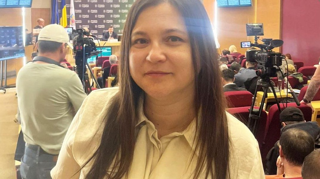 După o perioadă de blocaj politic și de zile în care ședințele Consiliului General al Municipiului București (CGMB) au fost suspendate din lipsă de cvorum, o schimbare importantă a adus în echilibrul de putere din forul administrativ al Capitalei