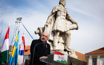 Președintele Ungariei, Tamás Sulyok, a transmis un mesaj plin de încărcătură emoțională și simbolică dincolo de granițele țării sale, marcând semnificația zilei de 15 martie pentru maghiari încă dincolo de hotarele Ungariei