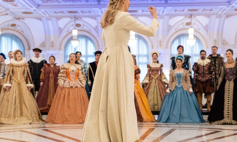 Corul Madrigal, unul dintre cele mai emblematice ansambluri coral din România, a semnat recent un parteneriat cu Primăria Municipiului București, având ca scop introducerea muzicii de cor în mediul spitalicesc