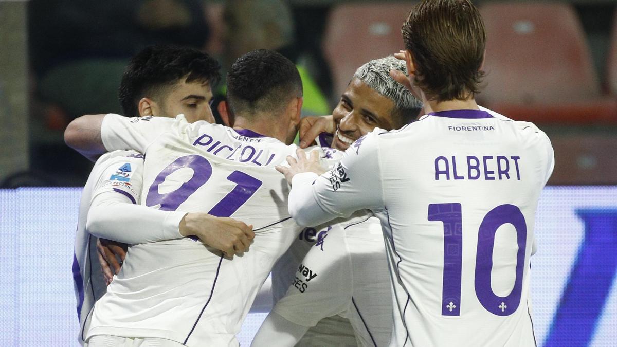 Fiorentina a obținut o victorie crucială în lupta pentru evitarea retrogradării, învingând Cremonese cu scorul de 4-1 în etapa recentă a campionatului Serie A