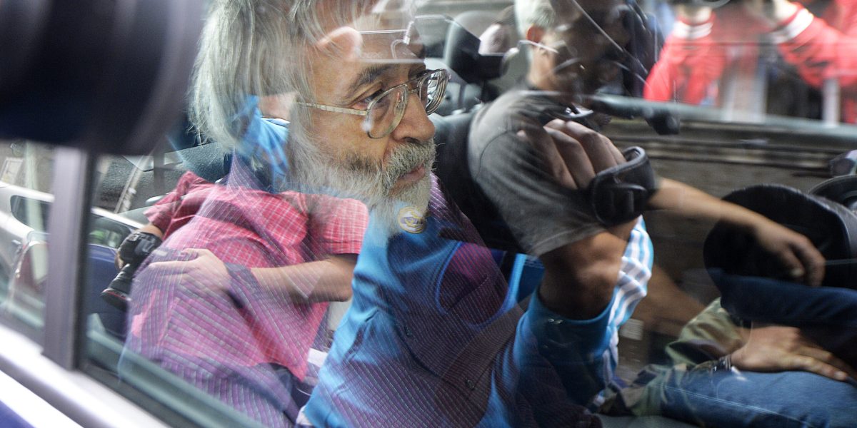 Apple TV lansează un documentar care aduce în prim-plan povestea tumultoasă a guru-ului Gregorian Bivolaru, într-o încercare de a dezvălui mecanismele subtile ale manipulării spirituale și impactul acesteia asupra vieților oamenilor implicați