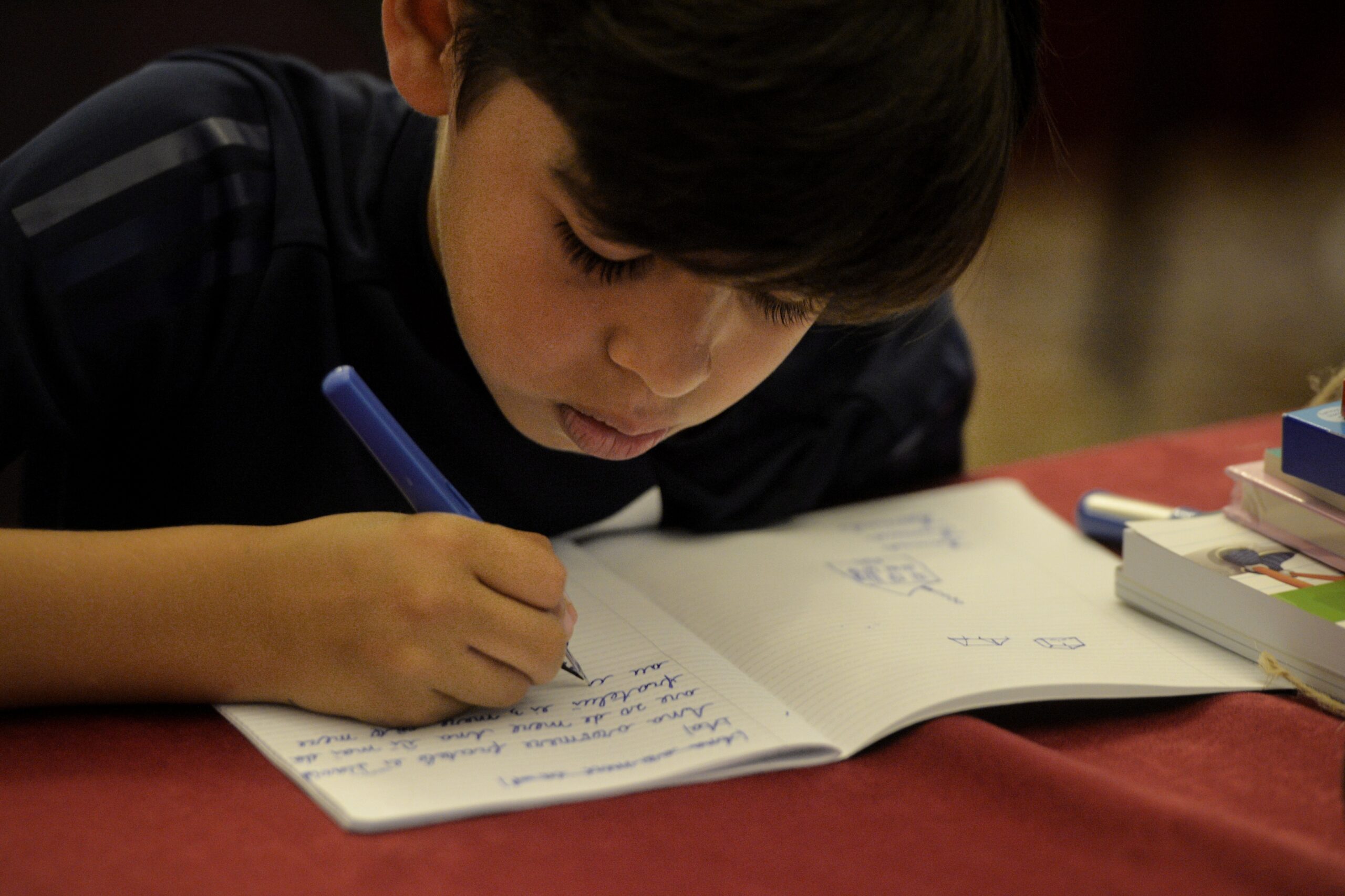 Importanța păstrării scrisului de mână în învățământ