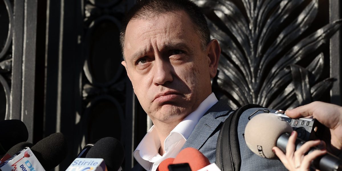 Mihai Fifor îl critică dur pe Bolojan: „Guvern paralizat, premier-frână trebuie să plece”