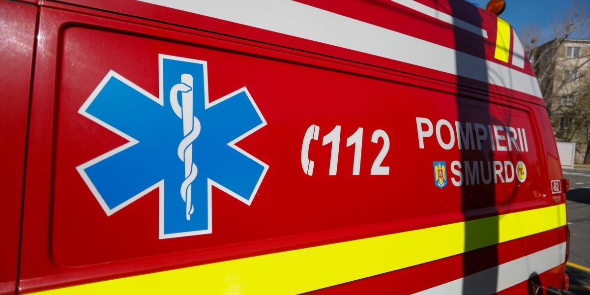 Femeie ucisă de tren la trecerea la nivel cu calea ferată