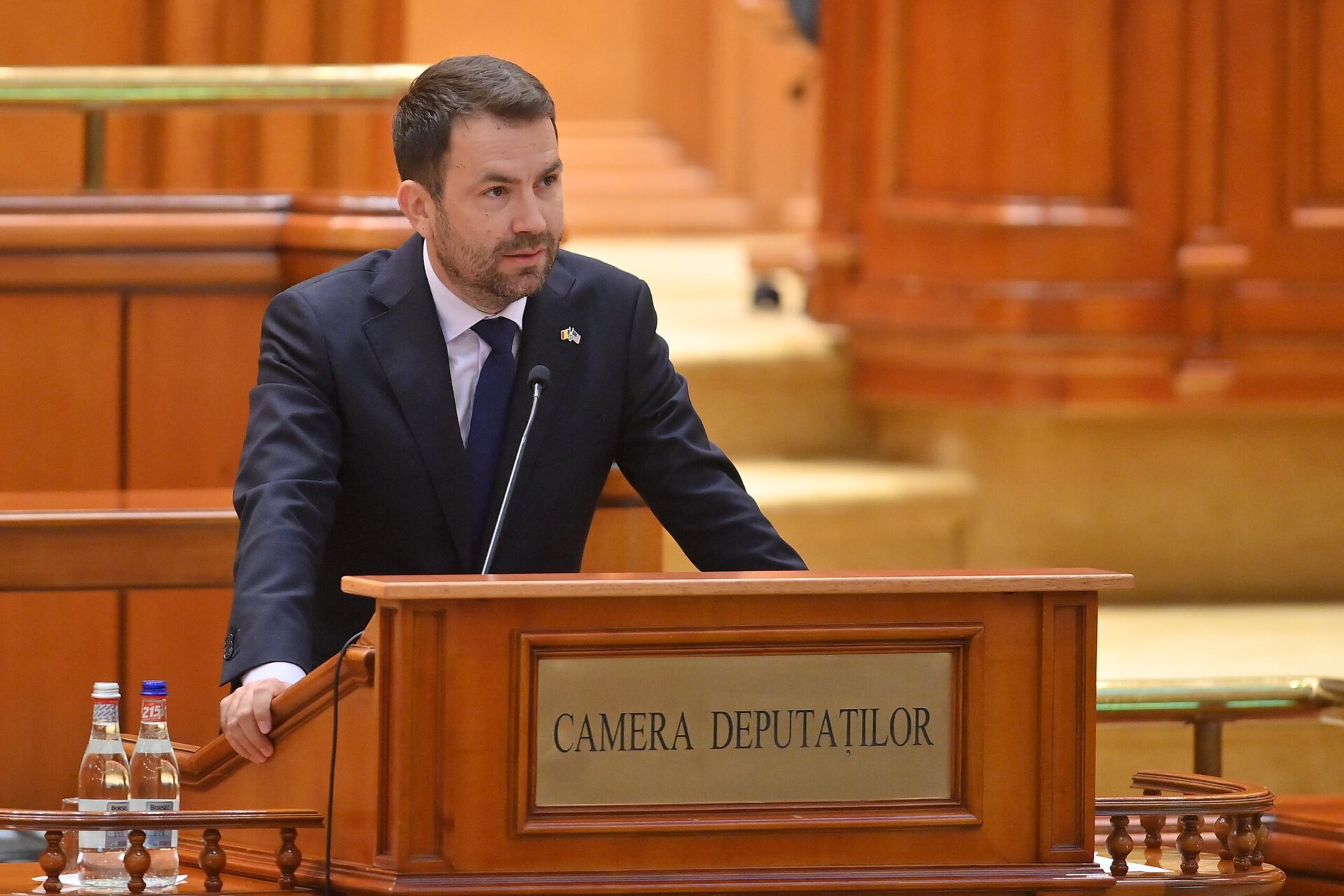 Proiectul de lege care ar putea schimba fundamental modul de gestionare a bugetului Capitalei a ajuns în fața Camerelor Parlamentului, iar opiniile politice sunt împărțite
