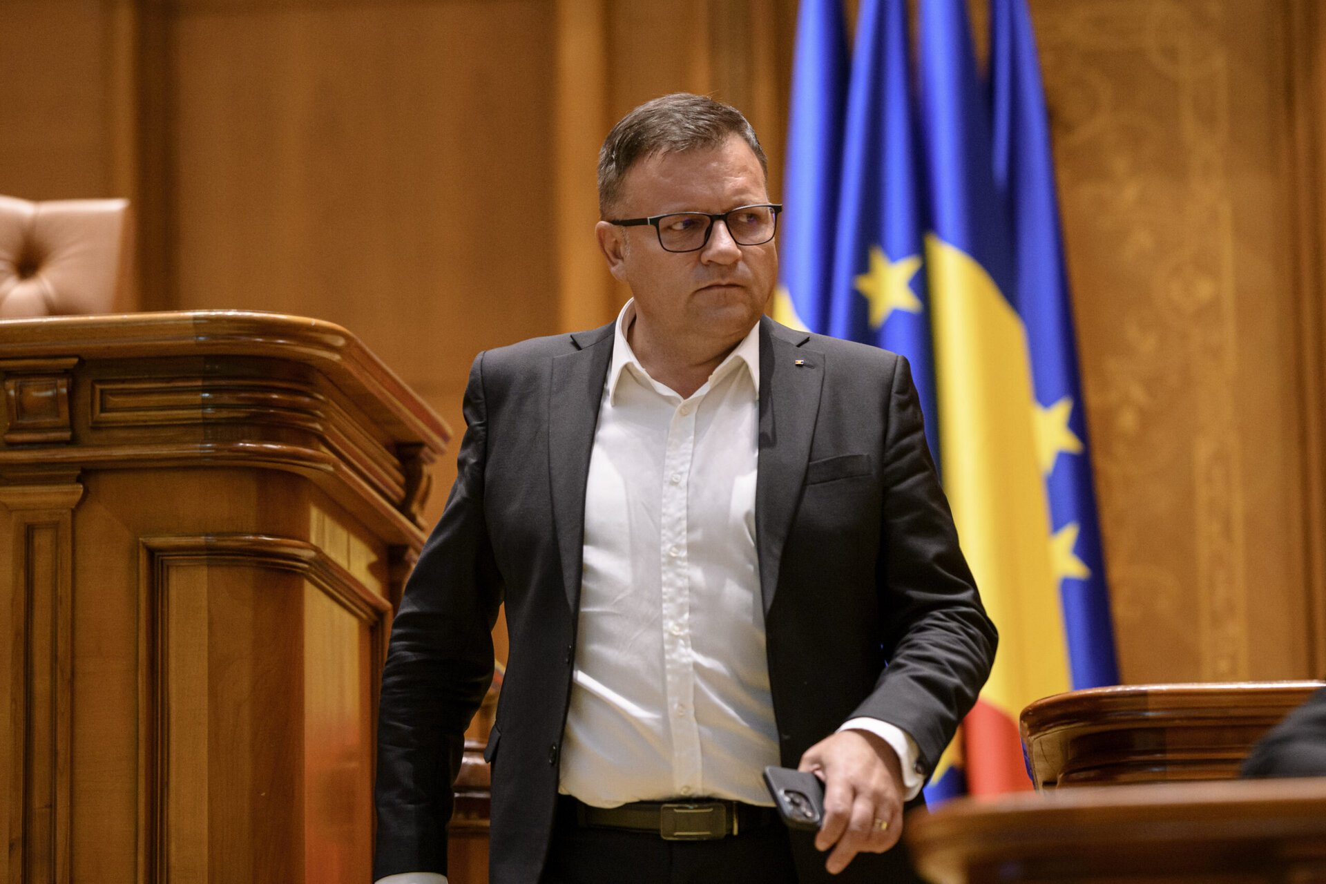 Amenințarea hormonilor cancerigeni din carne importată: un scandal de proporții în contextul negociărilor europene pentru Acordul Mercosur Recent, dezvăluirile legate de conținutul nociv al cărnii importate din Brazilia au reaprins discuțiile despre riscurile la adresa sănătății publice și integritatea agriculturii europene