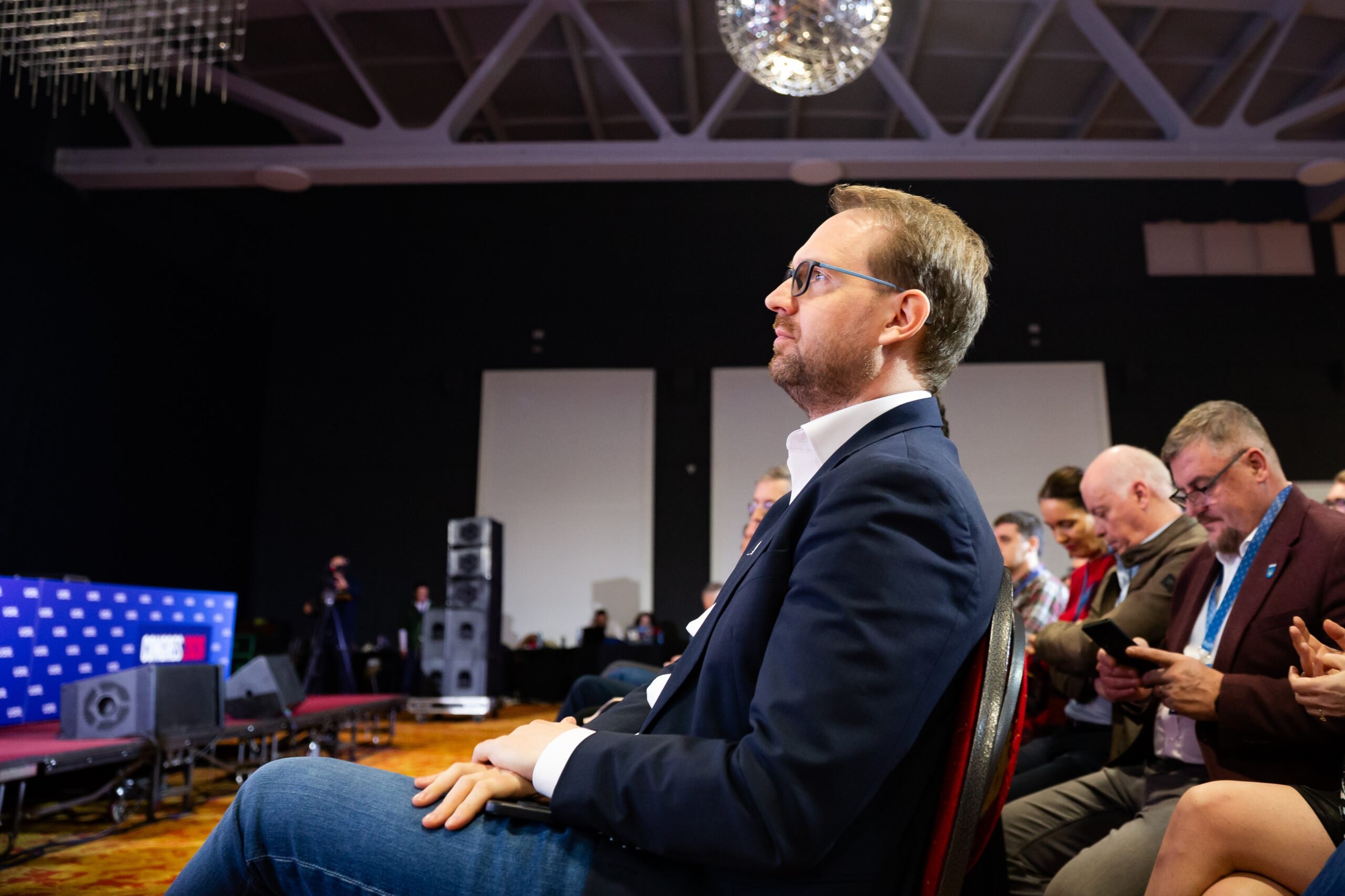 Criza energetică devastează economia globală, dar România reducerea impactului pare mai mult decât o simplă speranță Situația economică actuală din România pare să fie un pic mai stabilă decât cea a multor alte state europene, însă nu pentru mult timp