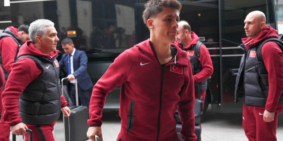 Datoria din 1999, plătită? Chiar atât de simplu s-a rezolvat?