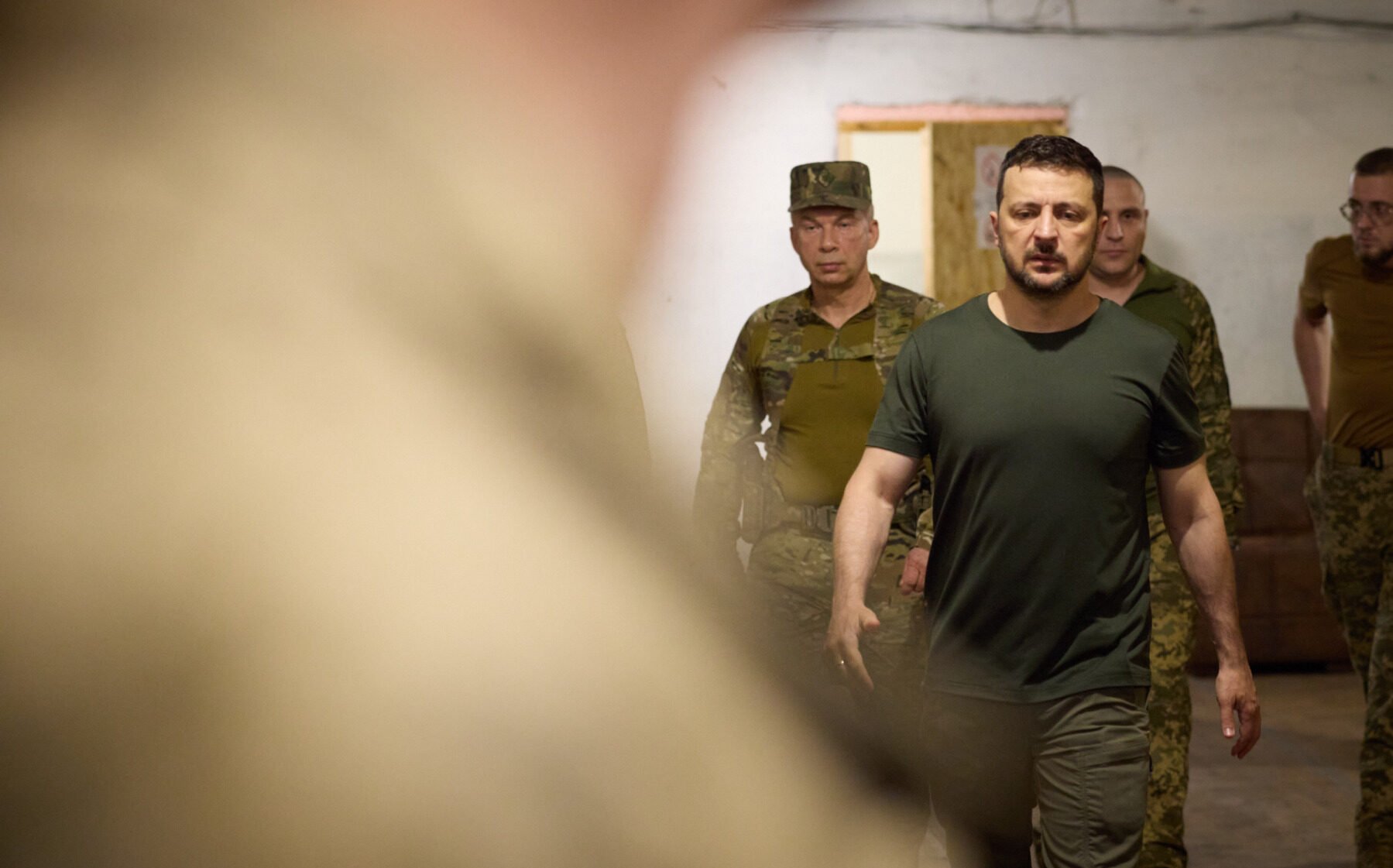 Preşedintele Ucrainei, Volodimir Zelenski, a emis luni un ordin alert, solicitând guvernului să se asigure că aprovizionarea cu motorină rămâne stabilă, într-un context marcat de creșteri semnificative ale prețurilor la petrol și de semnale de penurie în mai multe regiuni