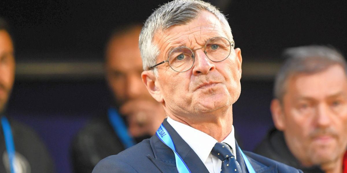 Ioan Ovidiu Sabău, fostul antrenor al U Cluj, a oferit o analiză sinceră și echilibrată a eșecului naționalei României în barajul pentru calificarea la Campionatul Mondial din 2026, remarcând pregătirea atentă a tehnicianului Mircea Lucescu și posibilitatea ca Gică Hagi să fie înlocuitorul ideal pentru „Il Luce”