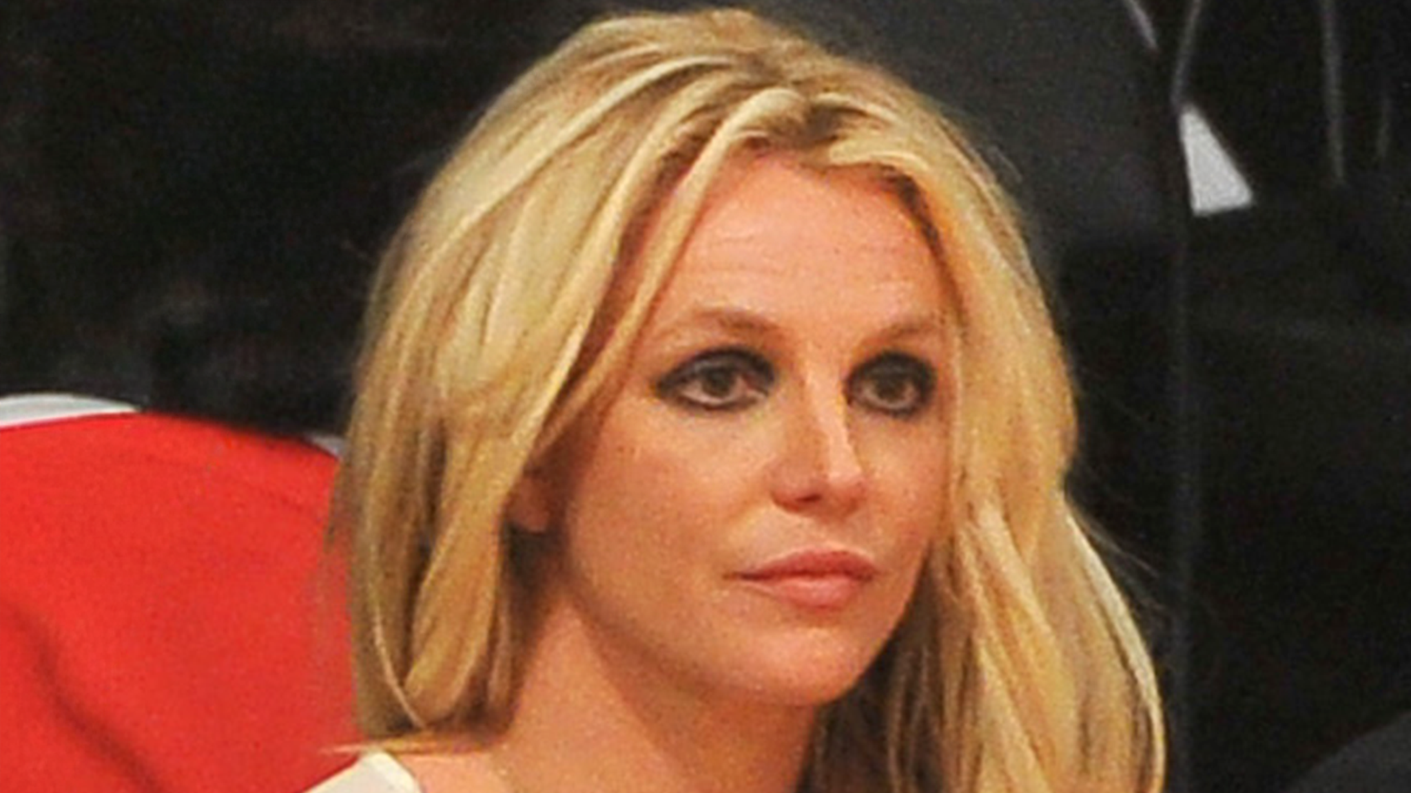 Britney Spears a fost arestată în California pentru conducere sub influența alcoolului Cântăreața pop Britney Spears se află din nou în centrul atenției, după ce ieri noapte a fost reținută de autoritățile din Ventura County, California, pentru conducere în stare de ebrietate