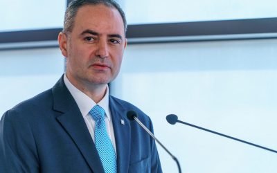 Moody’s confirmă stabilitatea financiară a României, într-un context de optimism temperat România menține stabilitatea financiară și perspectivele economice favorabile pe termen mediu, potrivit celei mai recente evaluări a agenției de rating Moody’s