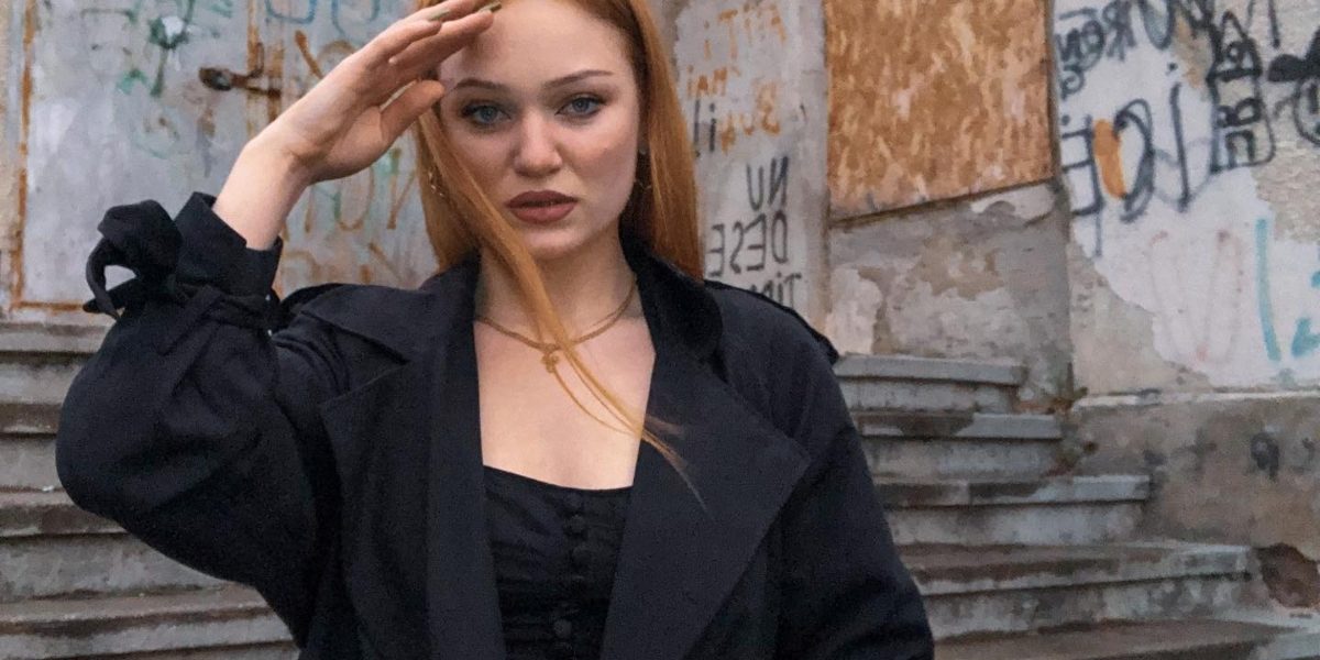 Durere și dureros de profundă într-un sat din Moldova, acolo unde peste 200 de oameni s-au adunat pentru a o conduce pe ultimul drum pe Andreea Anița, tânăra care, la doar 27 de ani, și-a pierdut viața după o luptă îndelungată și dificila cu un cancer agresiv