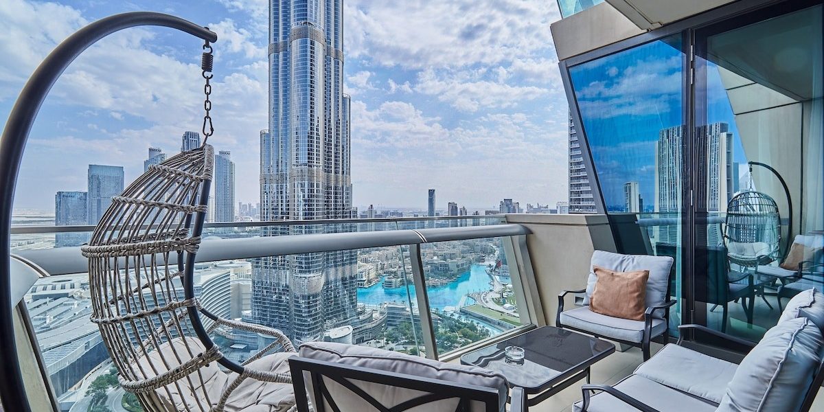 Dubai, orașul care se autodefinea drept “perla Orientului Mijlociu”, continuă să fie atractiv pentru investitori internaționali, inclusiv pentru români